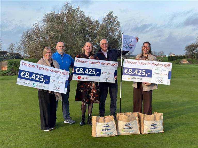Adamas, Bardo en Vrienden van het Spaarne Gasthuis ontvangen mooie cheques!